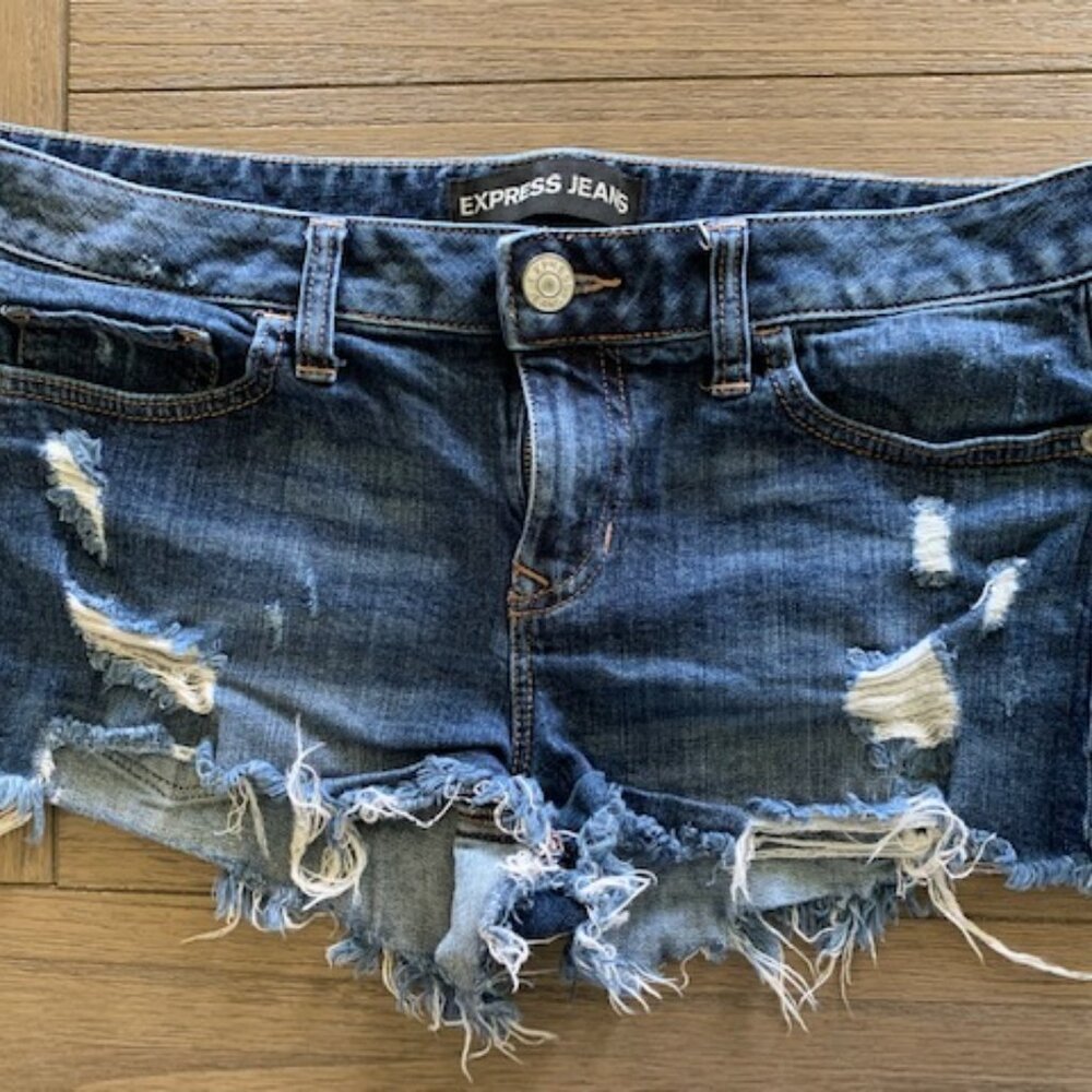 Express Dark Wash Distressed Denim Jean Shorts - Size 10